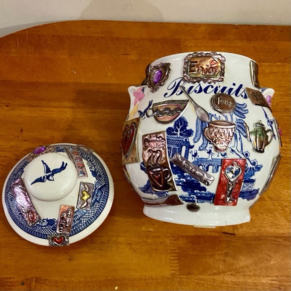 Vintage, Empire Ware, Blue Willow One of a kind Memory Jar 9.5in H x 7in D - Picture 2 of 13
